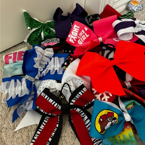 Mystery Box Cheer Bows CA Cheer Athletics Competitive Crystals Bling 🐝 - Picture 5 of 5